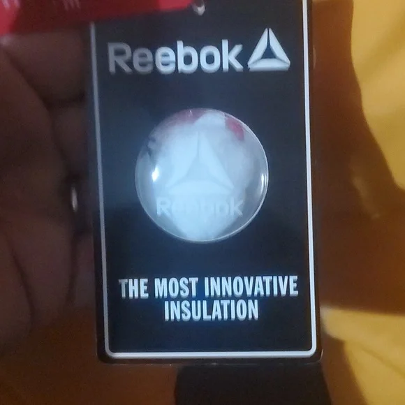 Reebok winter coat - Picture 4 of 8